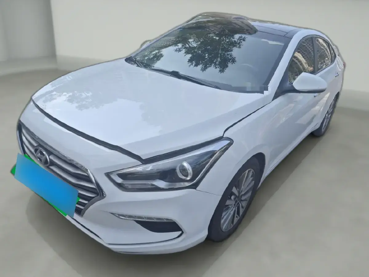 2017 Hyundai Mistra 1.8L 143HP L4 6AT