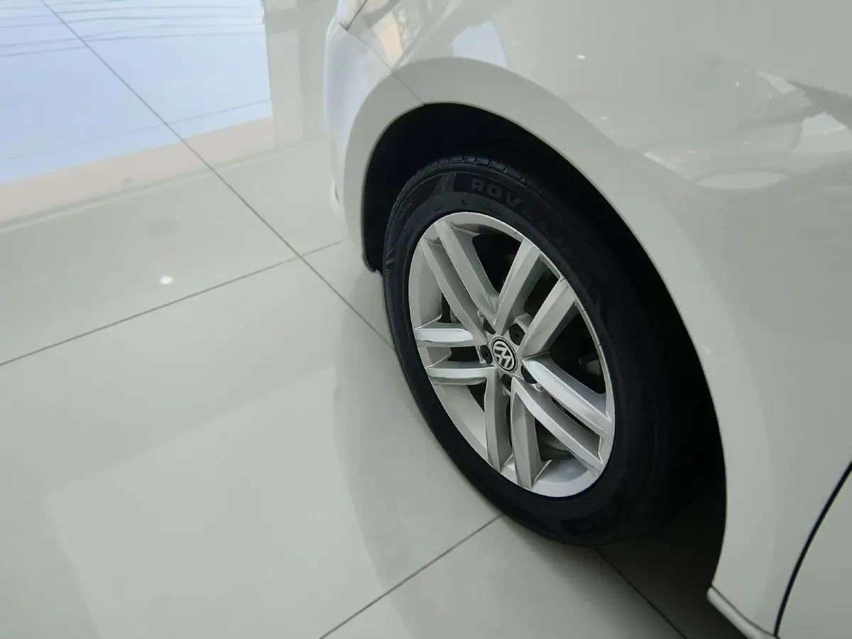 2017 Volkswagen Gran Lavida 1.2T 110HP L4 7DCT,autocango,china used car exporter,china ev exporter,chinese used car exporter,chinese used ev exporter