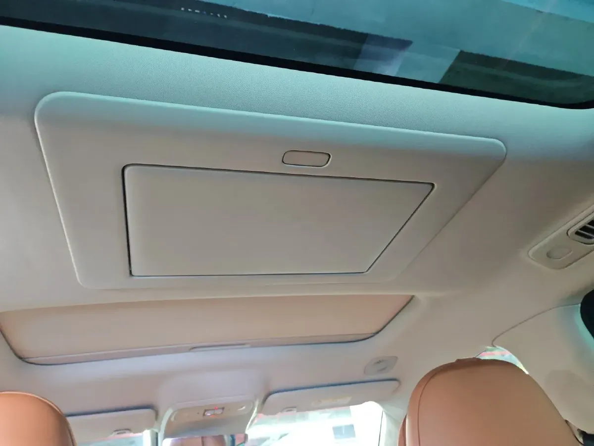 2024 Leapmotor C16 1.5L 95HP L4 REEV 28.4KWH,autocango,china used car exporter,china ev exporter,chinese used car exporter,chinese used ev exporter