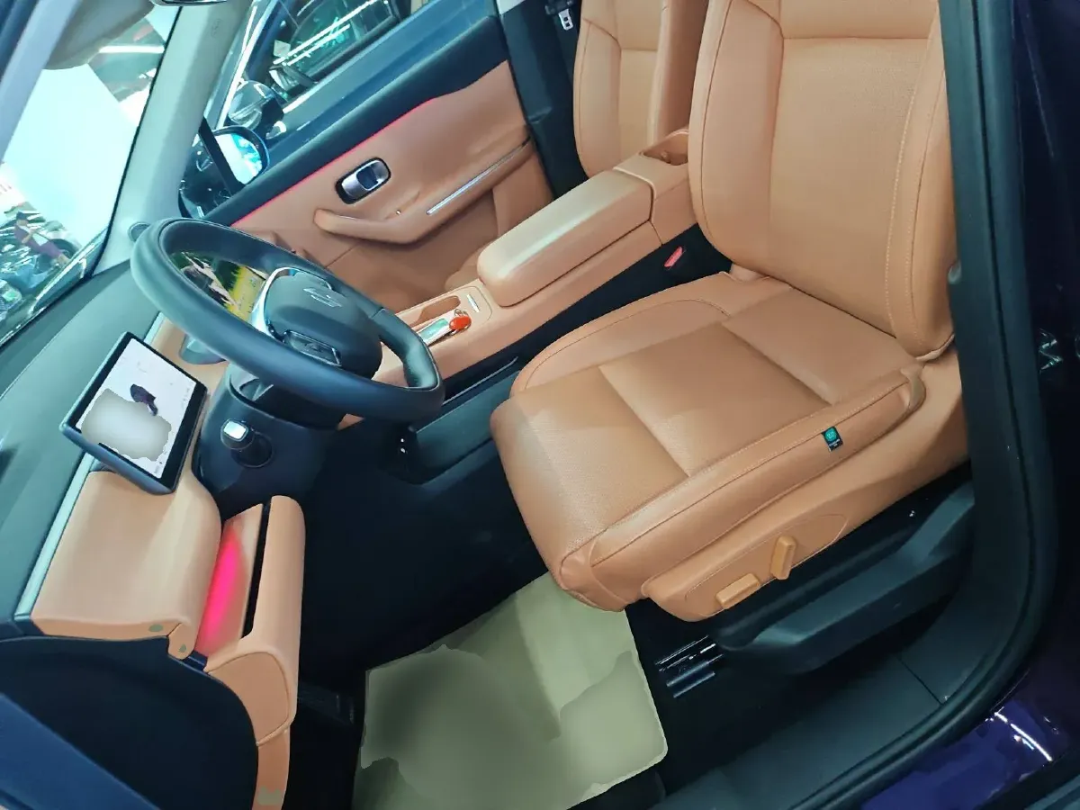 2024 Leapmotor C16 1.5L 95HP L4 REEV 28.4KWH,autocango,china used car exporter,china ev exporter,chinese used car exporter,chinese used ev exporter