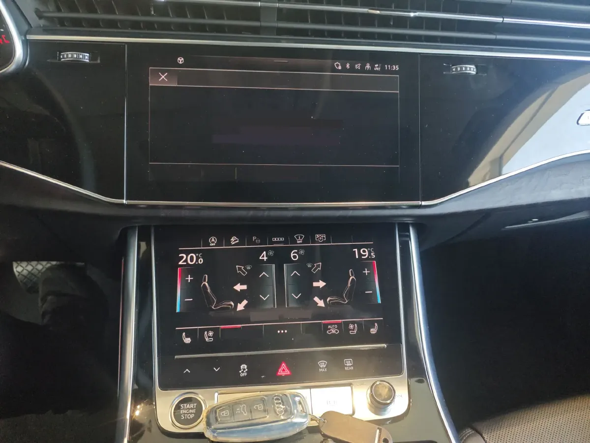 2023 Audi Q8 3.0T 340HP V6 8AT,autocango,china used car exporter,china ev exporter,chinese used car exporter,chinese used ev exporter