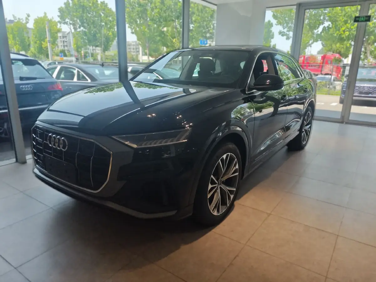 2023 Audi Q8 3.0T 340HP V6 8AT