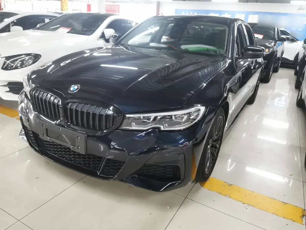 2020 BMW 3 Series 2.0T 184HP L4 8AT