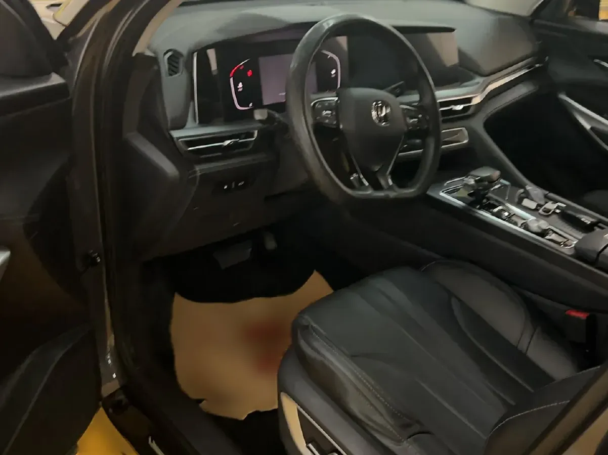 2021 ChangAn CS75 Plus 1.5T 178HP L4 6AT,autocango,china used car exporter,china ev exporter,chinese used car exporter,chinese used ev exporter