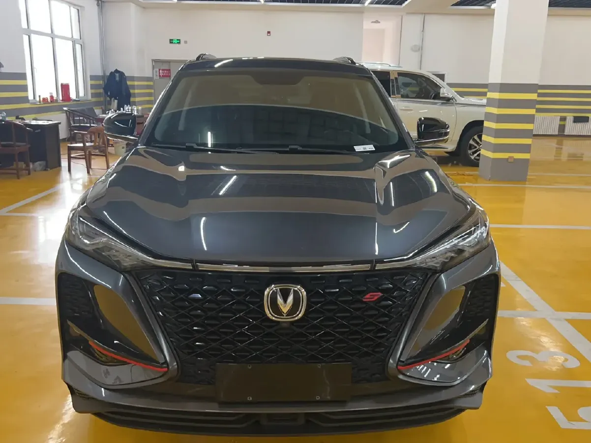 2021 ChangAn CS75 Plus 1.5T 178HP L4 6AT,autocango,china used car exporter,china ev exporter,chinese used car exporter,chinese used ev exporter