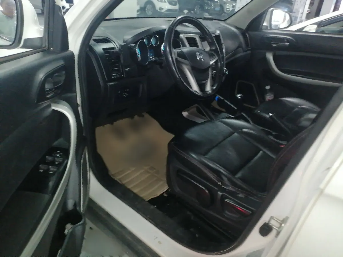 2014 ChangAn CS35 1.6L 125HP L4 5MT,autocango,china used car exporter,china ev exporter,chinese used car exporter,chinese used ev exporter