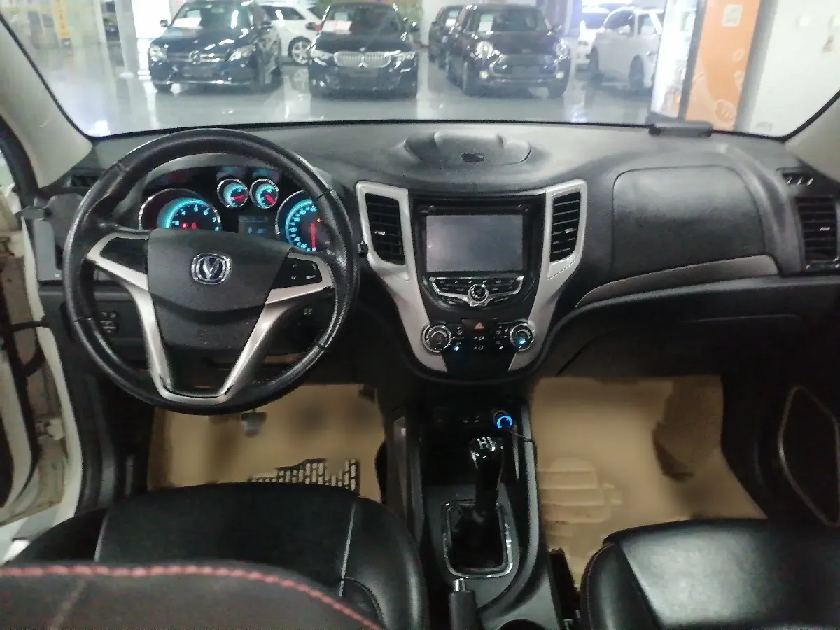 2014 ChangAn CS35 1.6L 125HP L4 5MT,autocango,china used car exporter,china ev exporter,chinese used car exporter,chinese used ev exporter