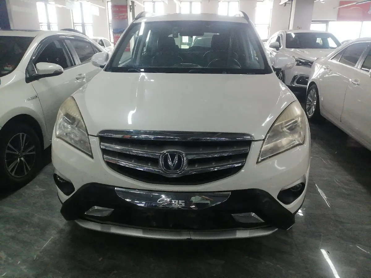 2014 ChangAn CS35 1.6L 125HP L4 5MT,autocango,china used car exporter,china ev exporter,chinese used car exporter,chinese used ev exporter