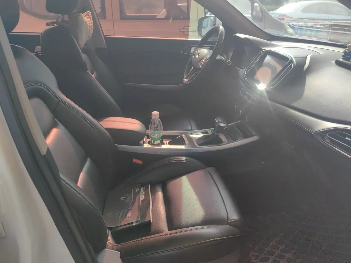 2017 Chery Tiggo 7 1.5T 147HP L4 6DCT,autocango,china used car exporter,china ev exporter,chinese used car exporter,chinese used ev exporter