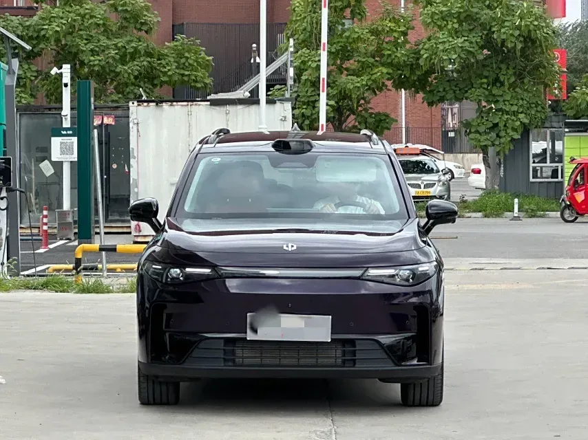 2024 Leapmotor C16 1.5L 95HP L4 REEV 28.4KWH,autocango,china used car exporter,china ev exporter,chinese used car exporter,chinese used ev exporter