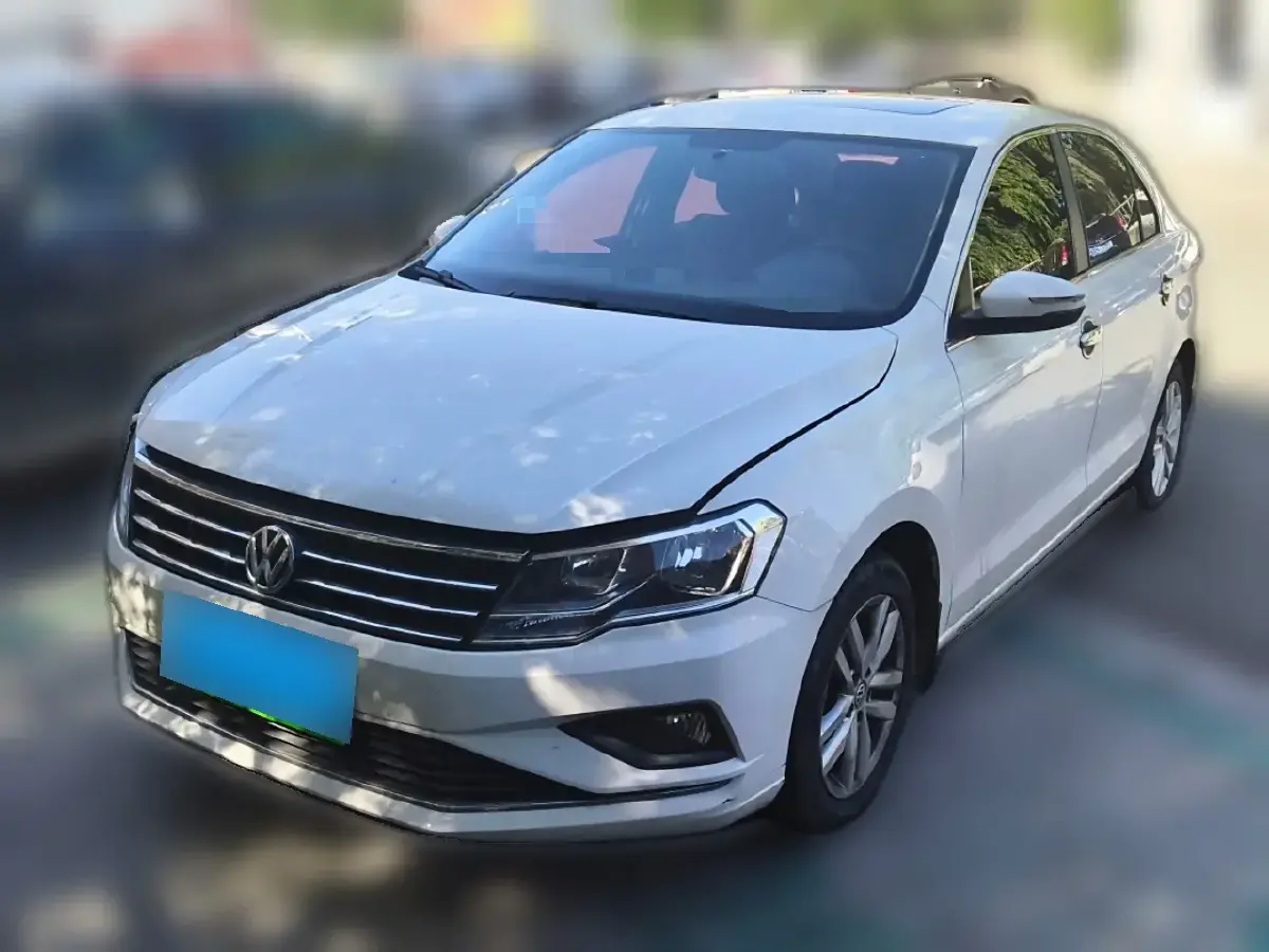 2017 Volkswagen Jetta 1.5L 110HP L4 5MT