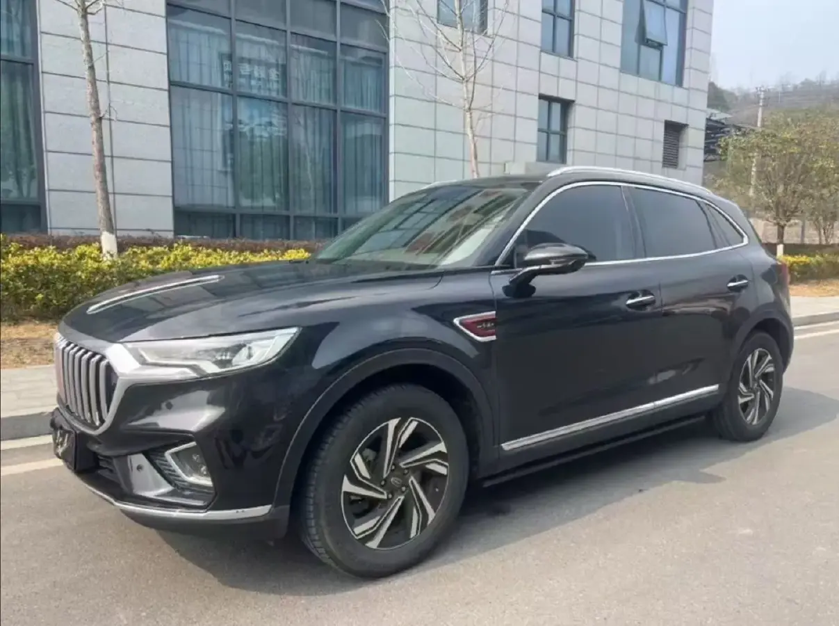 2022 HongQi HS5 2.0T 224HP L4 6AT