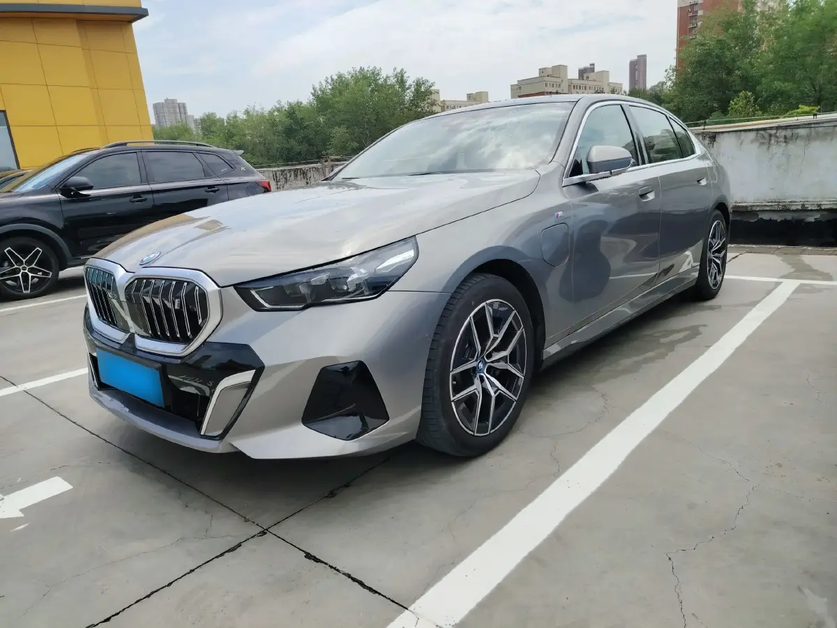 2024 BMW i5 BEV 79.05KWH