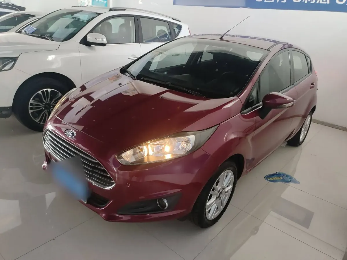 2013 Ford Fiesta 1.5L 110HP L4 6DCT,autocango,china used car exporter,china ev exporter,chinese used car exporter,chinese used ev exporter