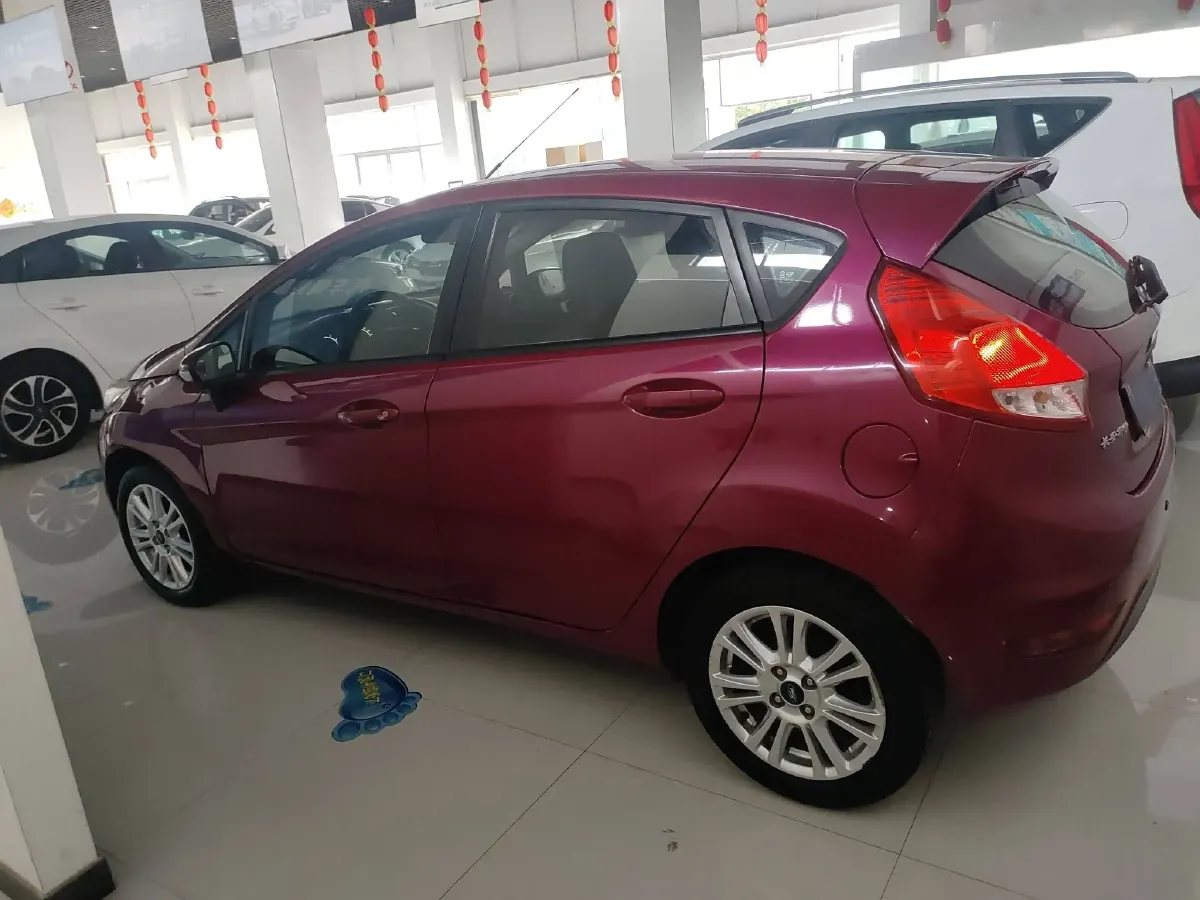 2013 Ford Fiesta 1.5L 110HP L4 6DCT,autocango,china used car exporter,china ev exporter,chinese used car exporter,chinese used ev exporter