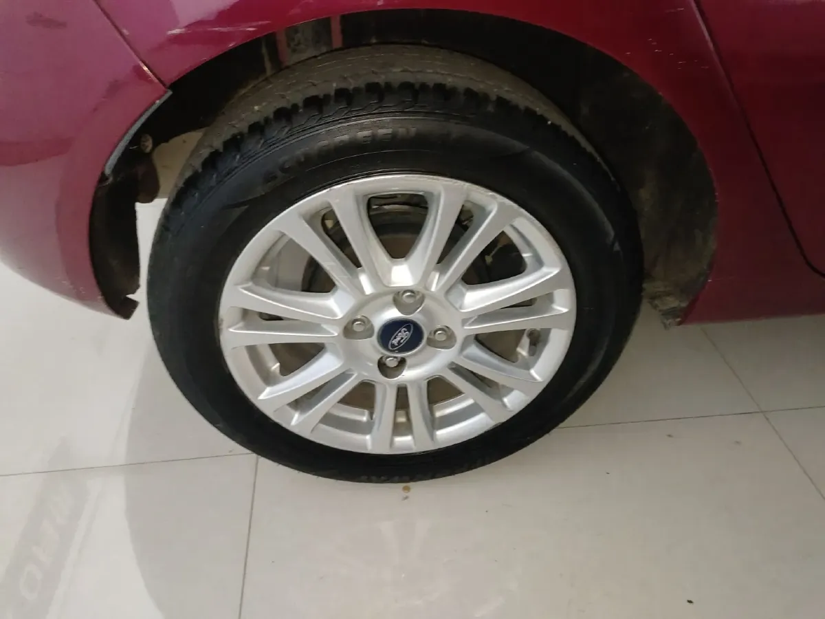 2013 Ford Fiesta 1.5L 110HP L4 6DCT,autocango,china used car exporter,china ev exporter,chinese used car exporter,chinese used ev exporter