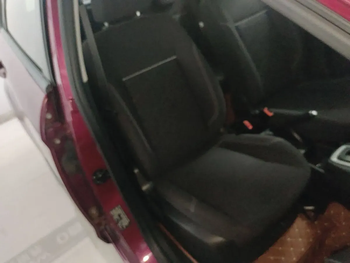 2013 Ford Fiesta 1.5L 110HP L4 6DCT,autocango,china used car exporter,china ev exporter,chinese used car exporter,chinese used ev exporter