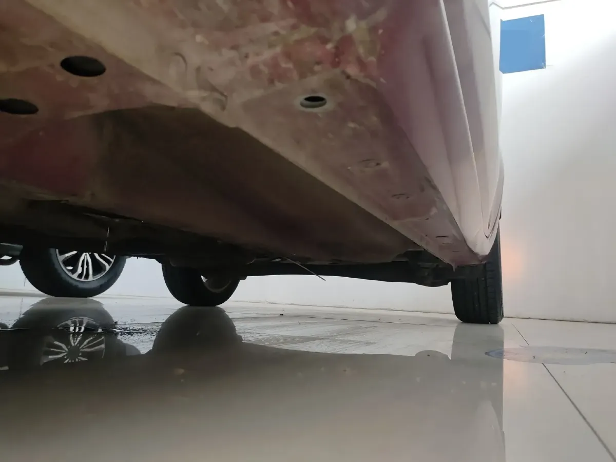 2013 Ford Fiesta 1.5L 110HP L4 6DCT,autocango,china used car exporter,china ev exporter,chinese used car exporter,chinese used ev exporter