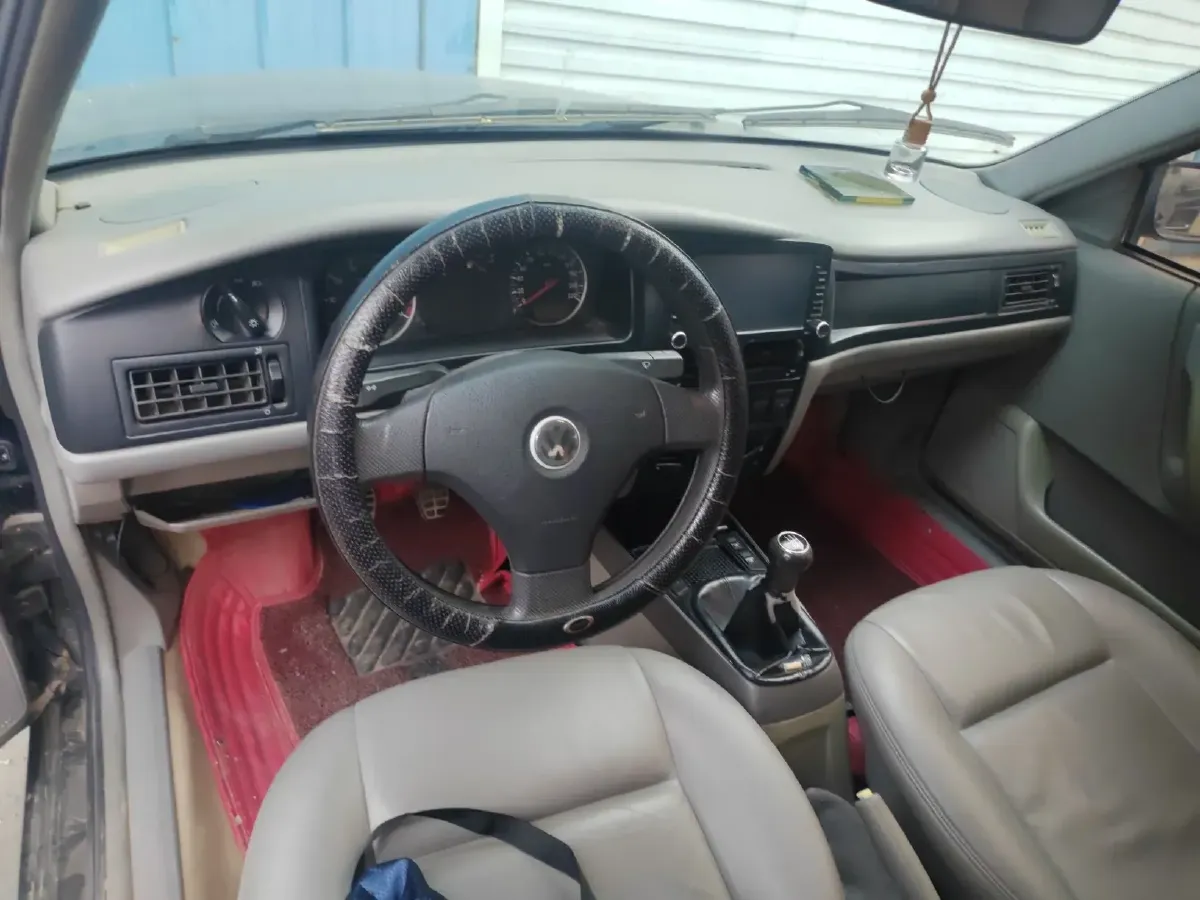 2008 Volkswagen Santana Vista 1.8L 101HP L4 5MT,autocango,china used car exporter,china ev exporter,chinese used car exporter,chinese used ev exporter