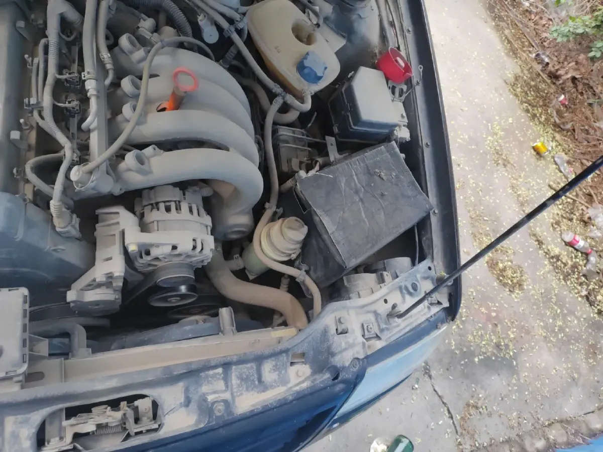 2008 Volkswagen Santana Vista 1.8L 101HP L4 5MT,autocango,china used car exporter,china ev exporter,chinese used car exporter,chinese used ev exporter