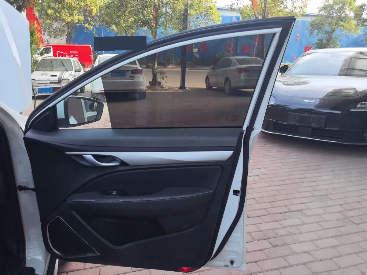 2018 Geely Vision S1 1.5L 109HP L4 5MT,autocango,china used car exporter,china ev exporter,chinese used car exporter,chinese used ev exporter