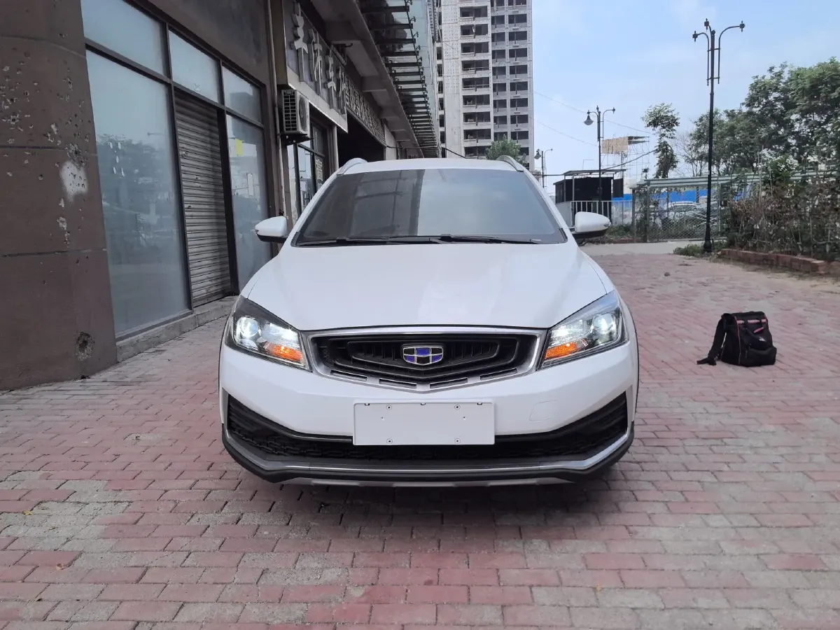 2018 Geely Vision S1 1.5L 109HP L4 5MT,autocango,china used car exporter,china ev exporter,chinese used car exporter,chinese used ev exporter