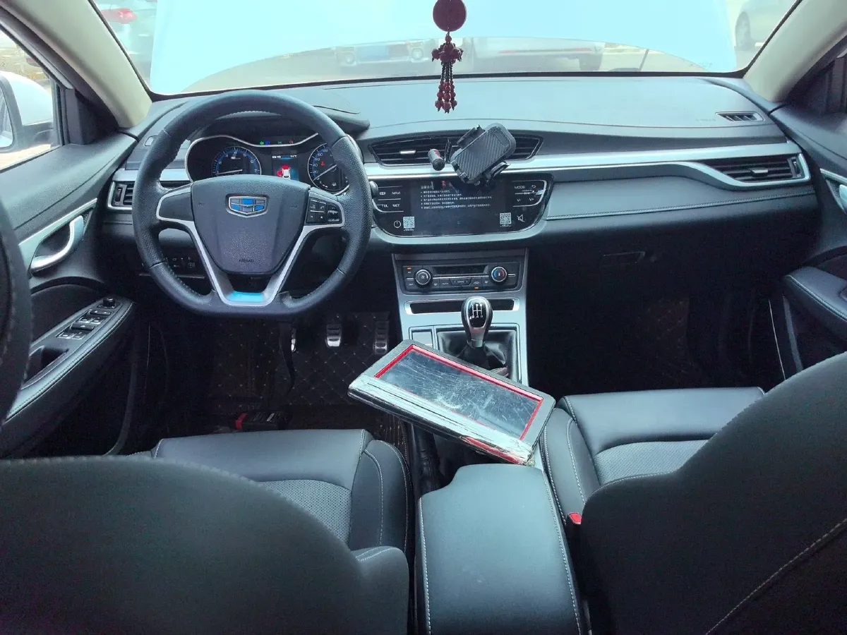 2018 Geely Vision S1 1.5L 109HP L4 5MT,autocango,china used car exporter,china ev exporter,chinese used car exporter,chinese used ev exporter