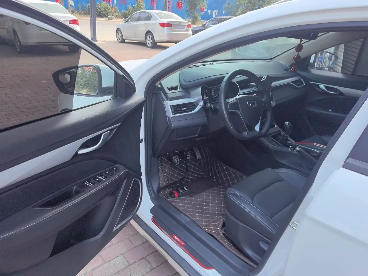 2018 Geely Vision S1 1.5L 109HP L4 5MT,autocango,china used car exporter,china ev exporter,chinese used car exporter,chinese used ev exporter