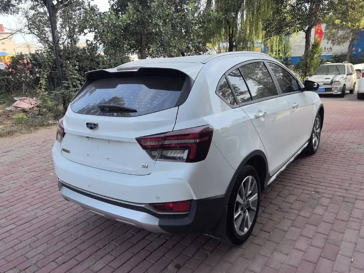 2018 Geely Vision S1 1.5L 109HP L4 5MT,autocango,china used car exporter,china ev exporter,chinese used car exporter,chinese used ev exporter