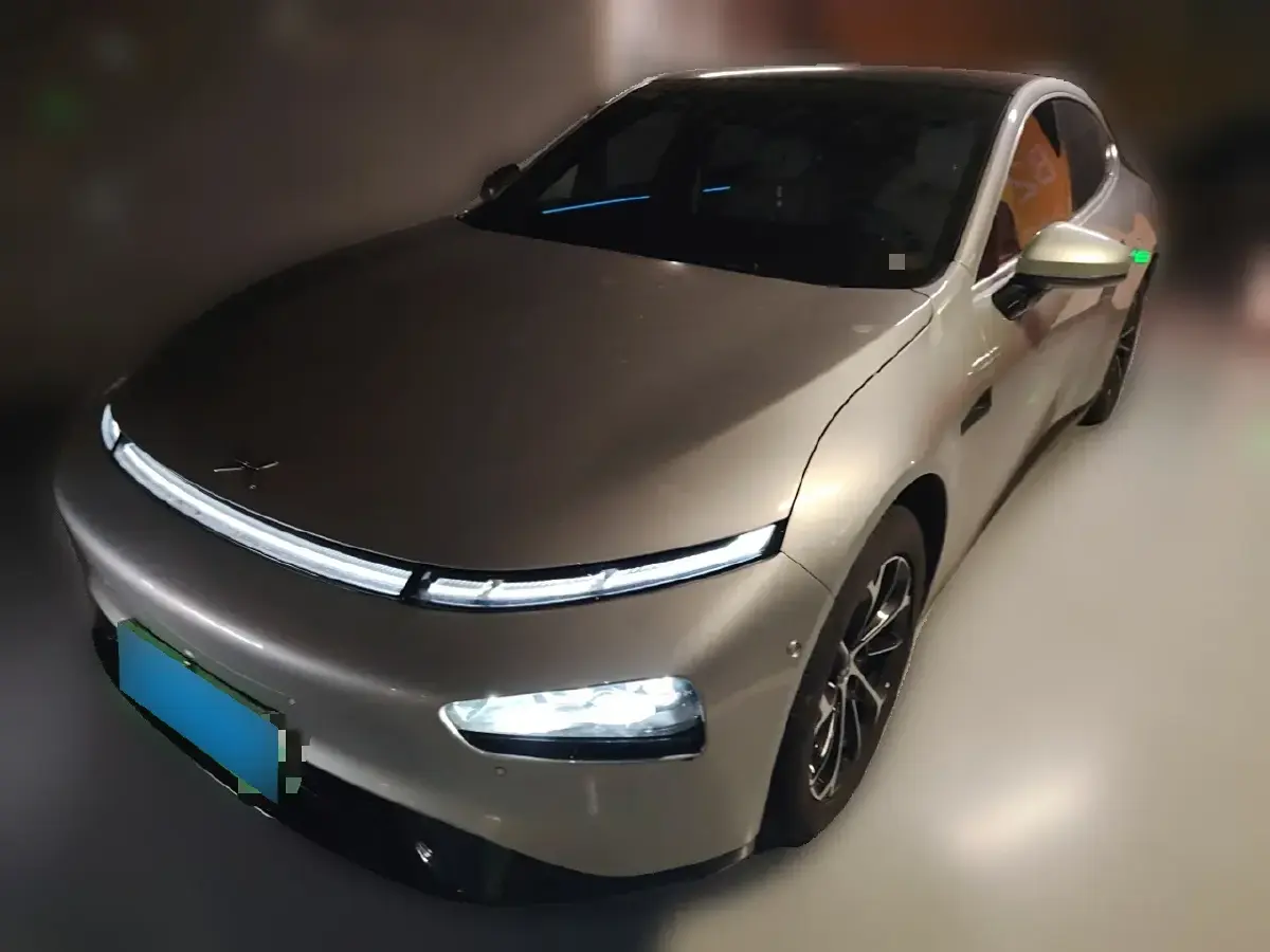 2022 Xpeng P7 BEV 60.2KWH