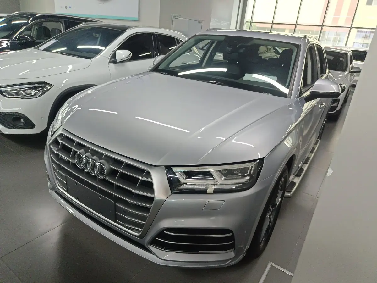 2018 Audi Q5L 2.0T 190HP L4 7DCT