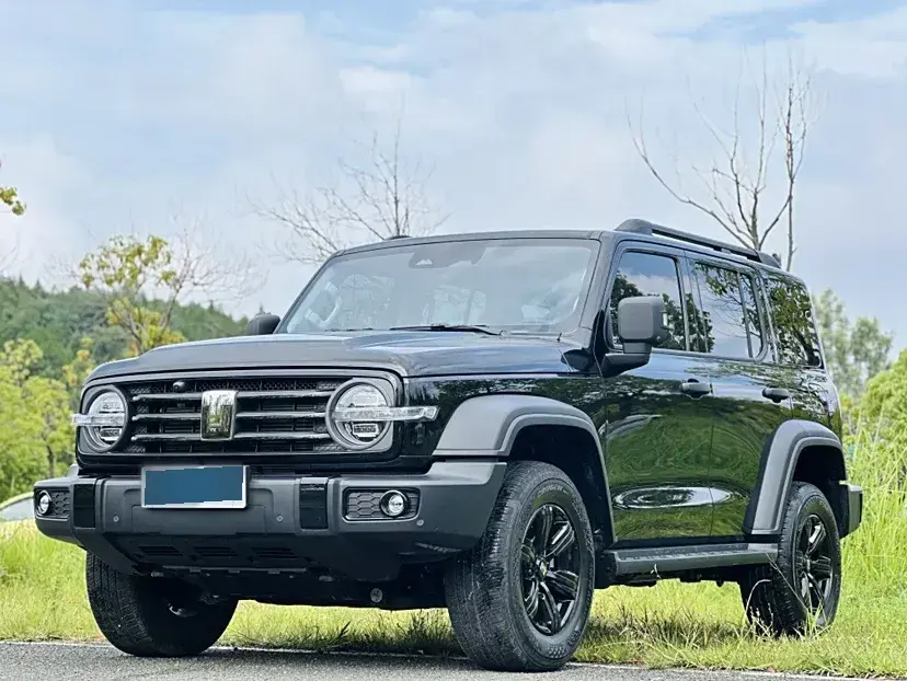 2024 Tank 300 2.0T 227HP L4 8AT