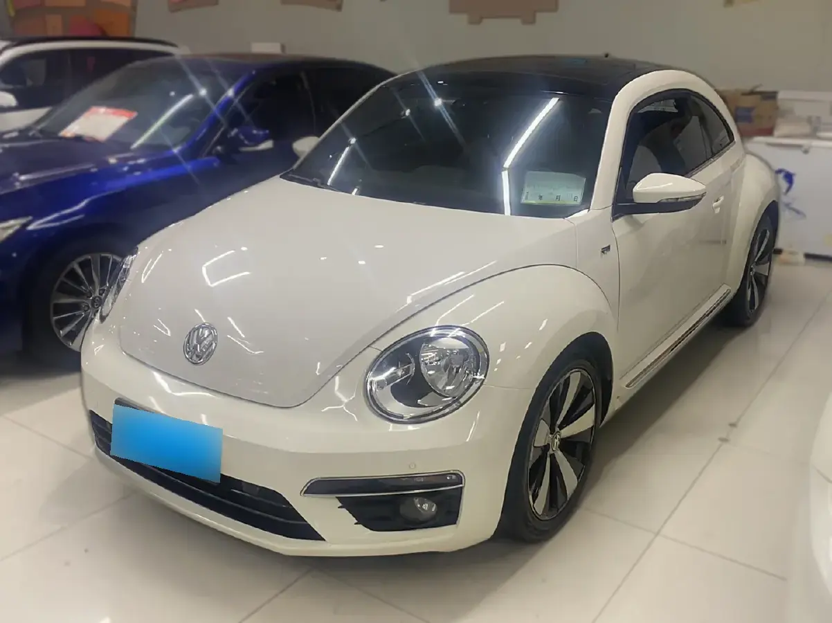 2014 Volkswagen Beetle 1.4T 160HP L4 7DCT