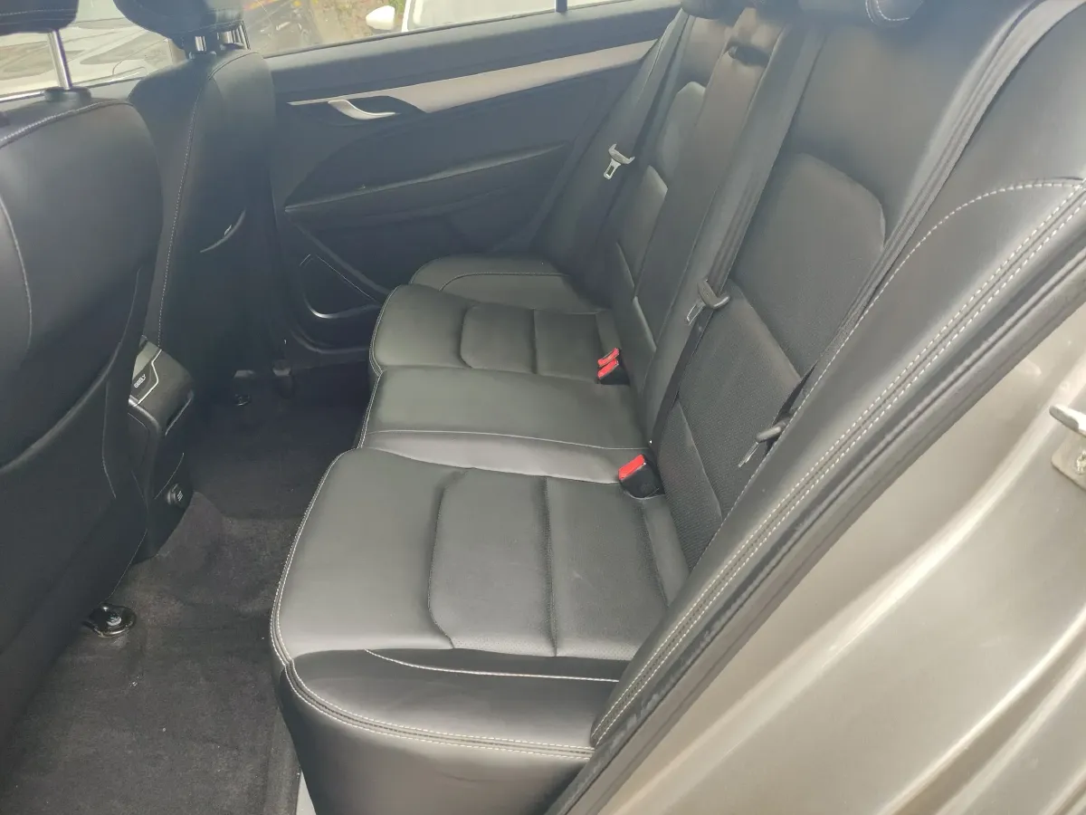 2018 Geely Vision S1 1.5L 109HP L4 5MT,autocango,china used car exporter,china ev exporter,chinese used car exporter,chinese used ev exporter