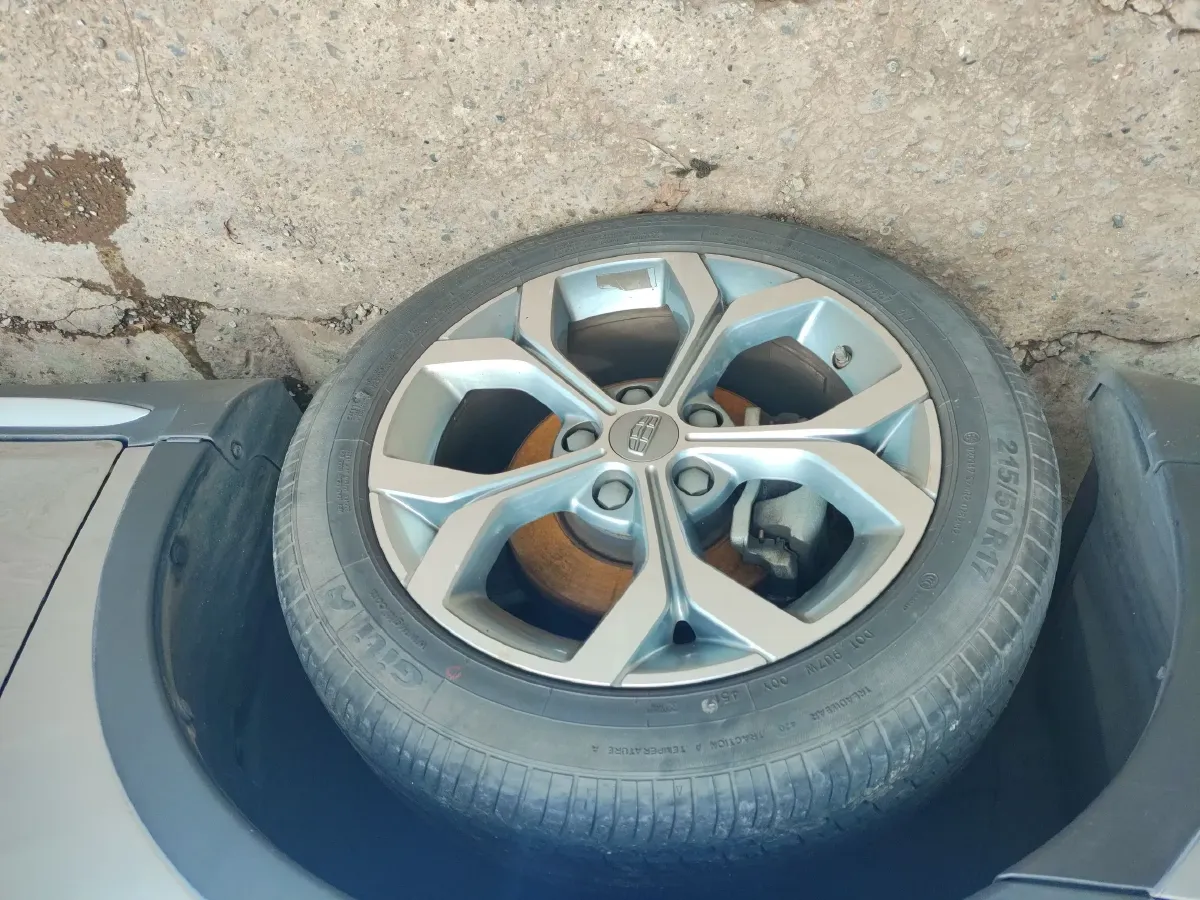 2018 Geely Vision S1 1.5L 109HP L4 5MT,autocango,china used car exporter,china ev exporter,chinese used car exporter,chinese used ev exporter