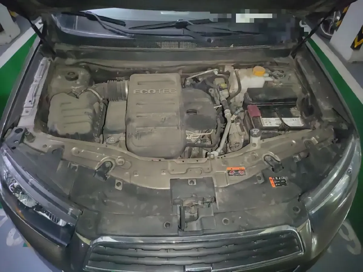 2015 Chevrolet Captiva 2.4L 167HP L4 6AT,autocango,china used car exporter,china ev exporter,chinese used car exporter,chinese used ev exporter