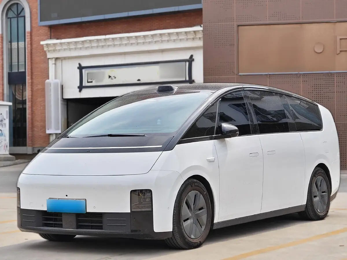 2024 Li MEGA BEV 102.7KWH