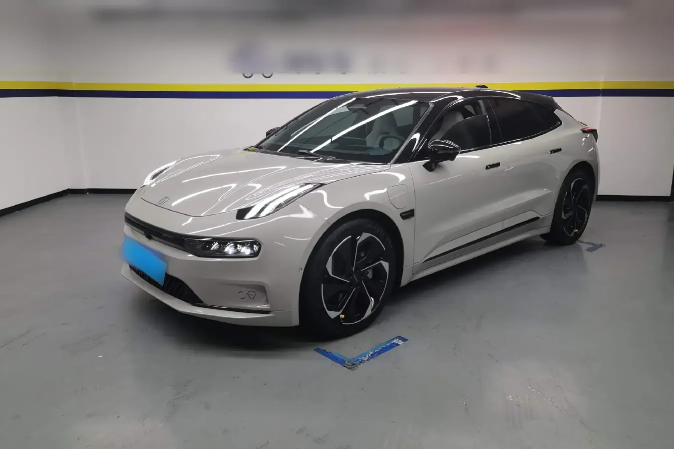 2021 Zeekr 001 BEV 86KWH