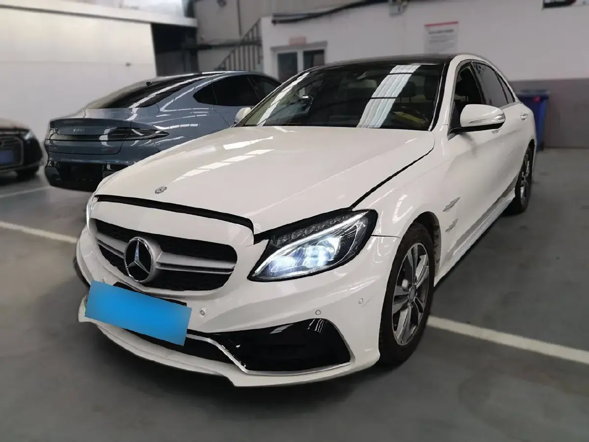 2017 Mercedes-Benz C Class 2.0T 184HP L4 7AT