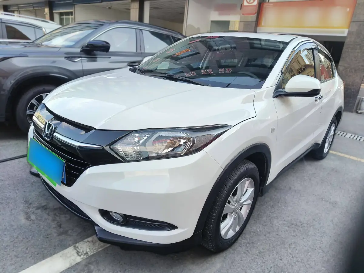 2017 Honda Vezel 1.5L 131HP L4 CVT