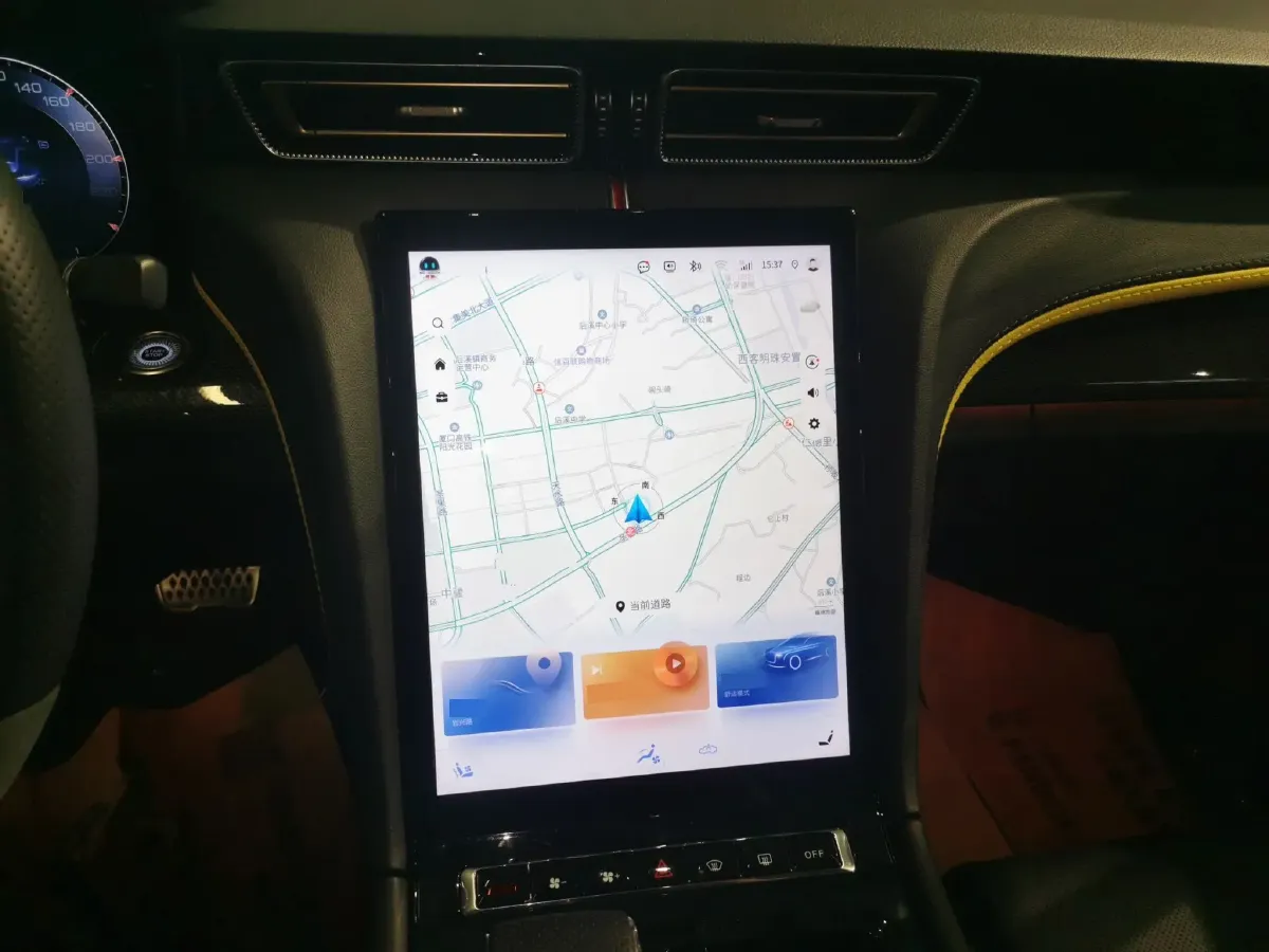 2023 HongQi H6 2.0T 252HP L4 8AT,autocango,china used car exporter,china ev exporter,chinese used car exporter,chinese used ev exporter