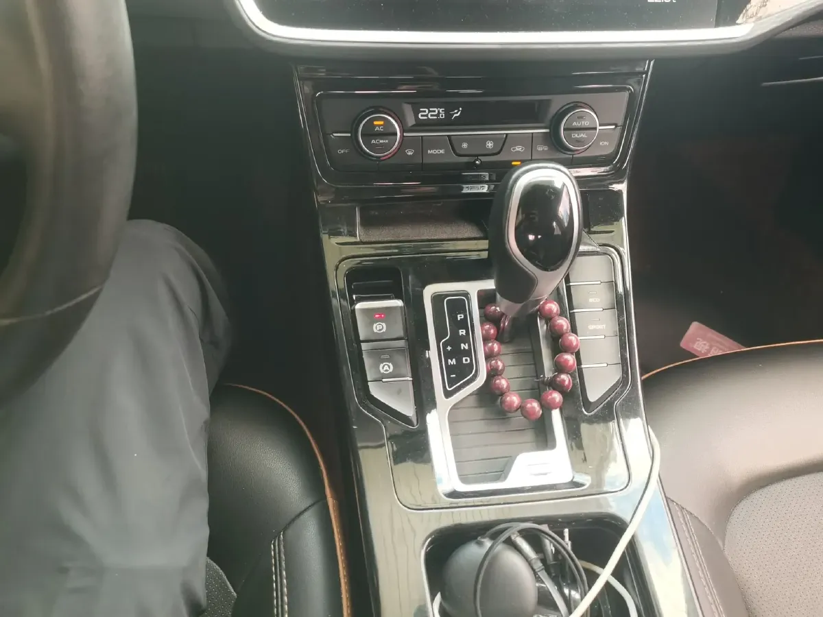 2020 Geely Emgrand GL 1.4T 141HP L4 CVT,autocango,china used car exporter,china ev exporter,chinese used car exporter,chinese used ev exporter