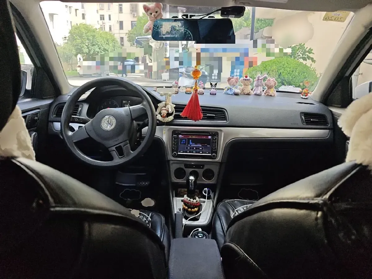 2015 Volkswagen Gran Lavida 1.6L 110HP L4 6AT,autocango,china used car exporter,china ev exporter,chinese used car exporter,chinese used ev exporter