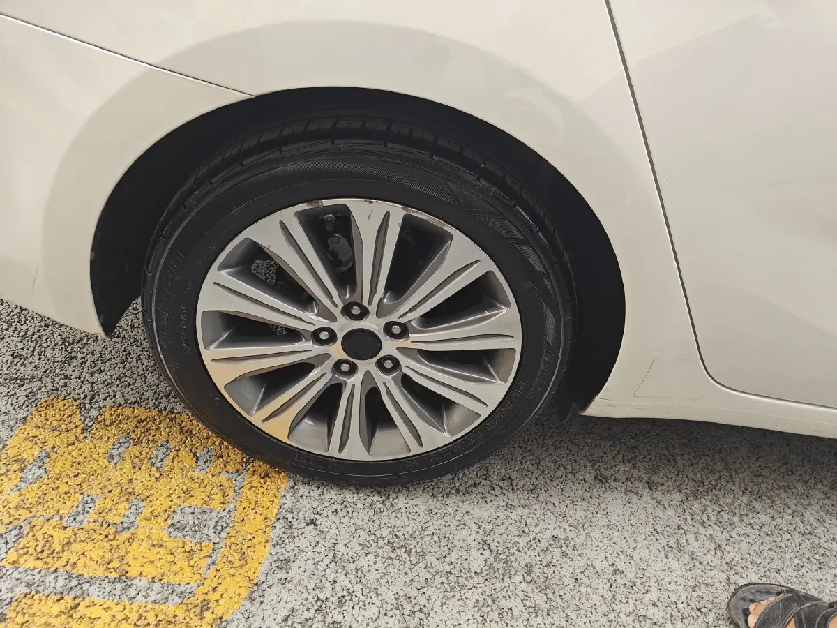 2014 Kia K4 1.8L 143HP L4 6AT,autocango,china used car exporter,china ev exporter,chinese used car exporter,chinese used ev exporter