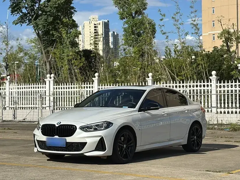 2023 BMW 1 Series 2.0T 178HP L4 7DCT