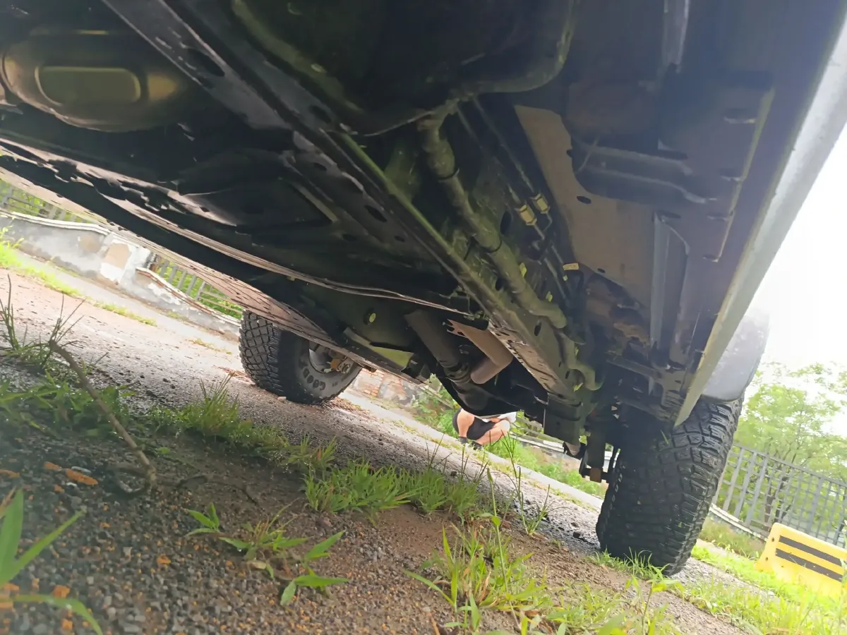 2024 Ford Bronco 2.3T 275HP L4 10AT,autocango,china used car exporter,china ev exporter,chinese used car exporter,chinese used ev exporter