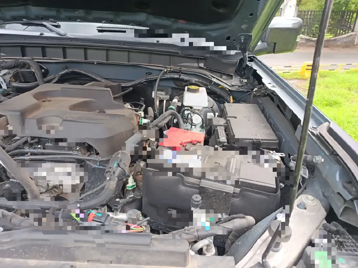 2024 Ford Bronco 2.3T 275HP L4 10AT,autocango,china used car exporter,china ev exporter,chinese used car exporter,chinese used ev exporter