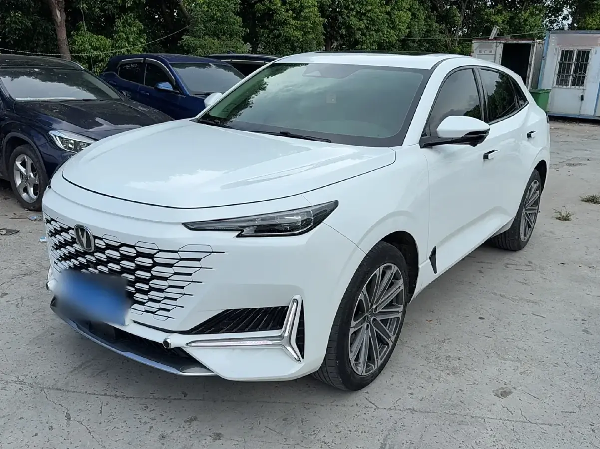 2021 ChangAn UNI-K 2.0T 233HP L4 8AT