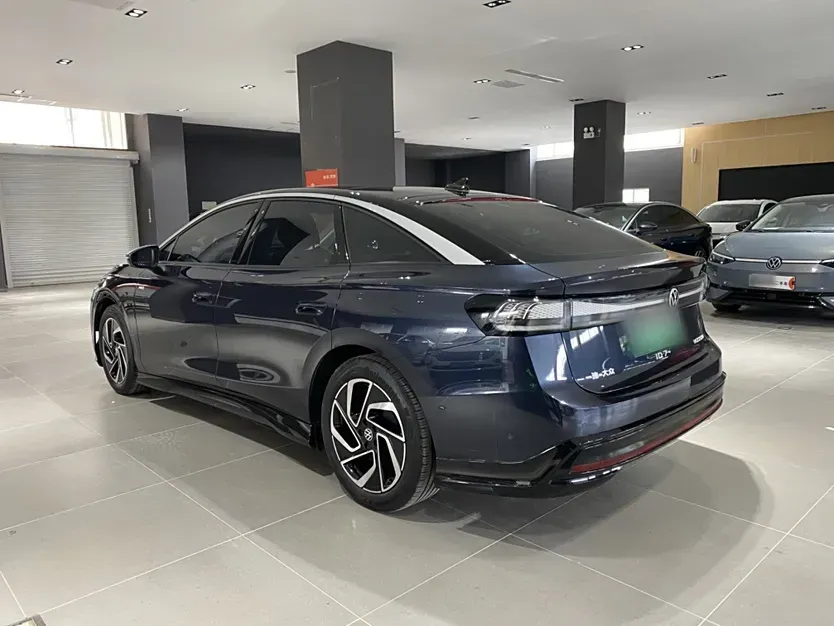 2024 Volkswagen ID.7 Vizzion BEV 84.8KWH,autocango,china used car exporter,china ev exporter,chinese used car exporter,chinese used ev exporter