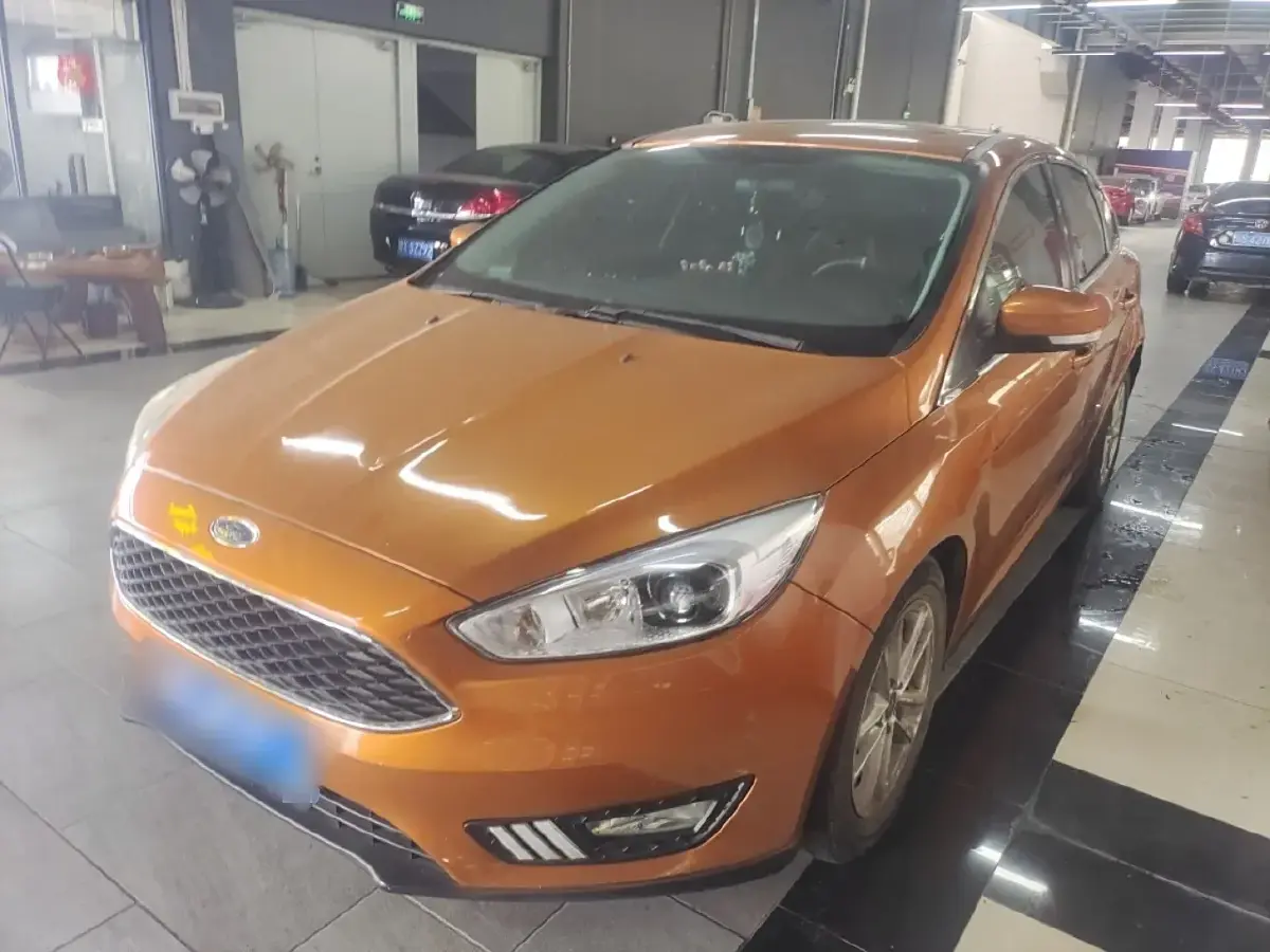 2015 Ford Focus 1.5T 181HP L4 6AT